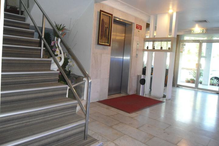 Hotel 2 of 42