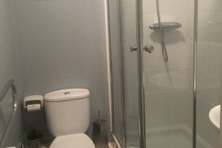 Room 3 of 23