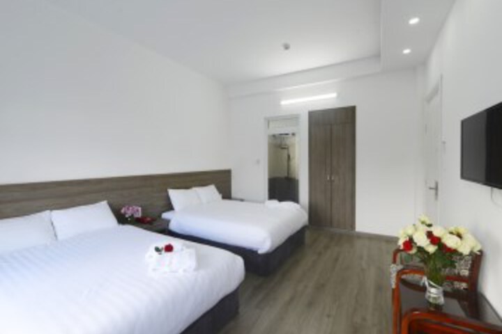 Room 34 of 42