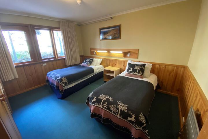 Room 11 of 41