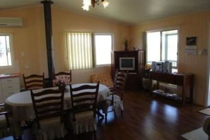 Room 21 of 27