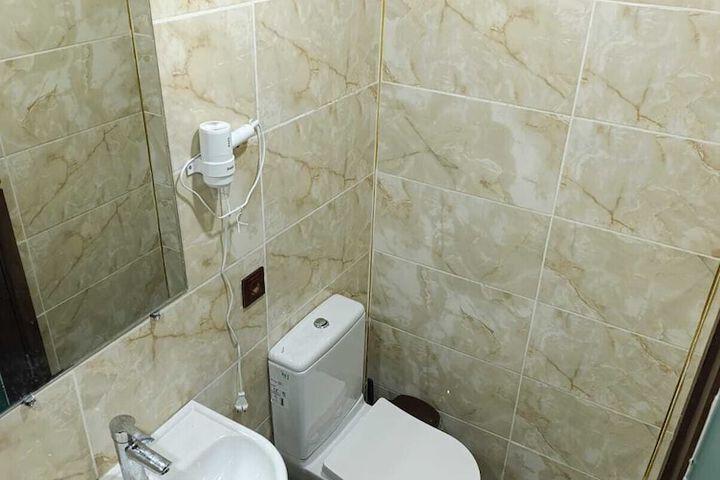 Room 40 of 46