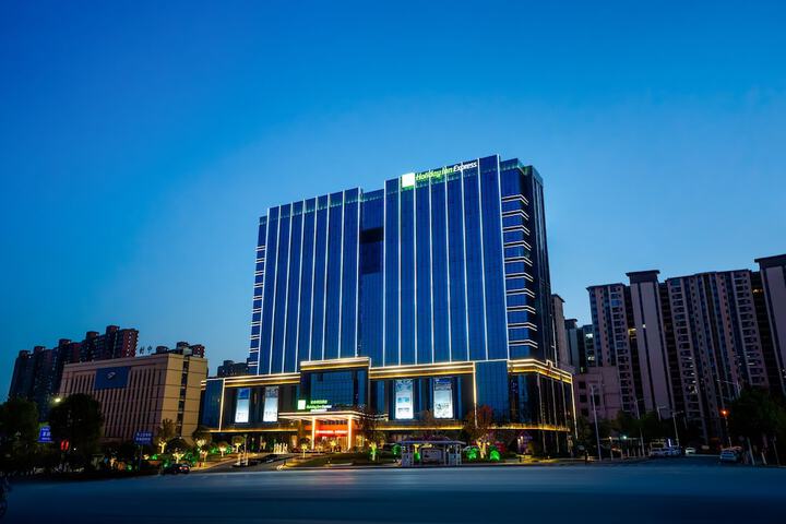 Hotel 35 of 41
