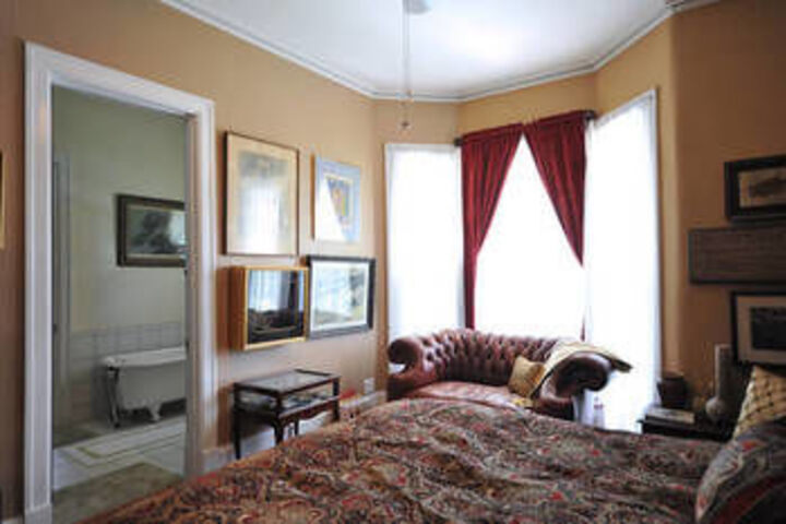 Room 5 of 67