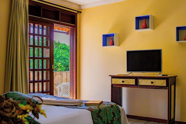 Room 32 of 63