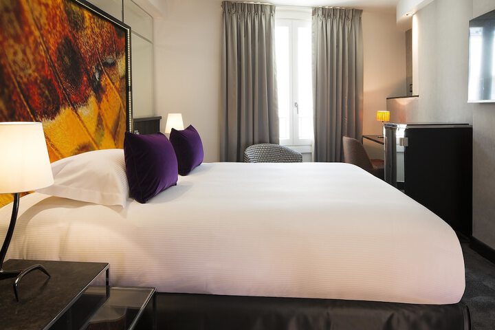 Room 20 of 53