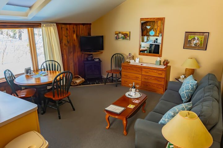 Room 12 of 147
