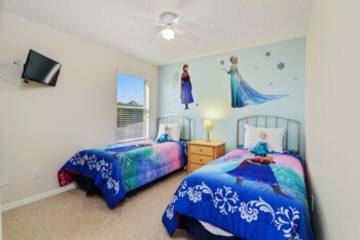 Room 152 of 159