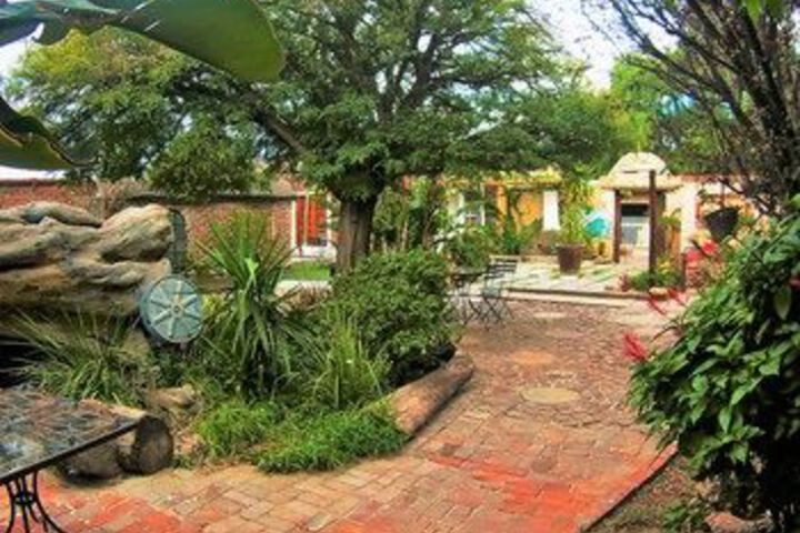 Hotel Exterior 13 of 40