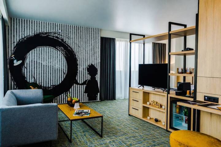 B1 City Hotel
