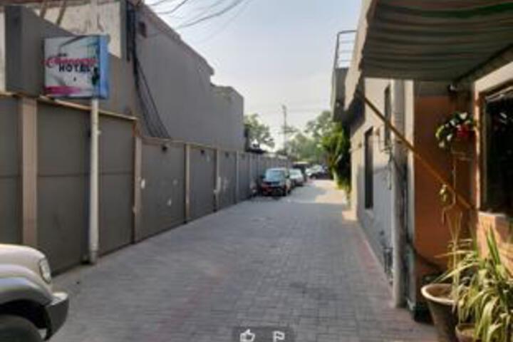 Chancery Hotel Lahore
