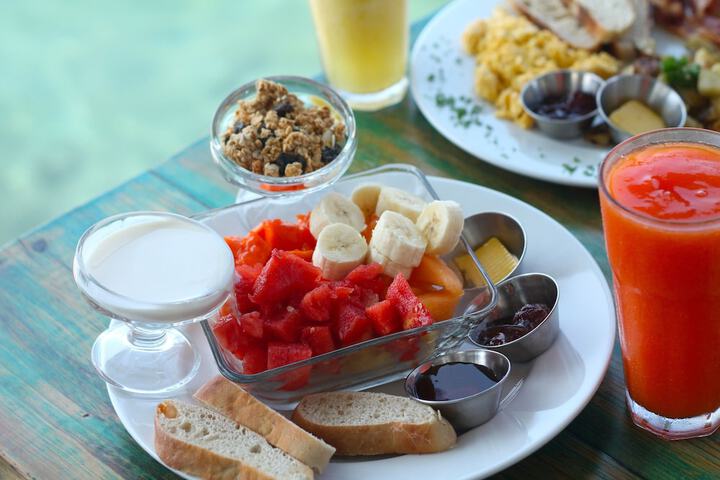 Breakfast/Coffee Service 37 of 50