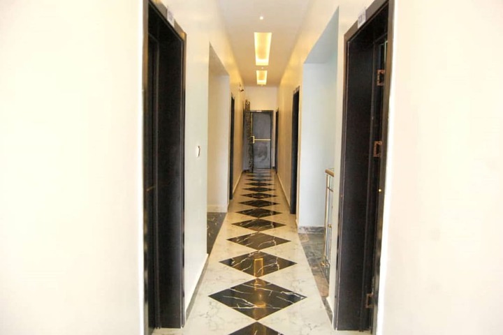 Hotel 3 of 28