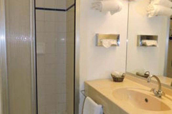 Bath Photo
