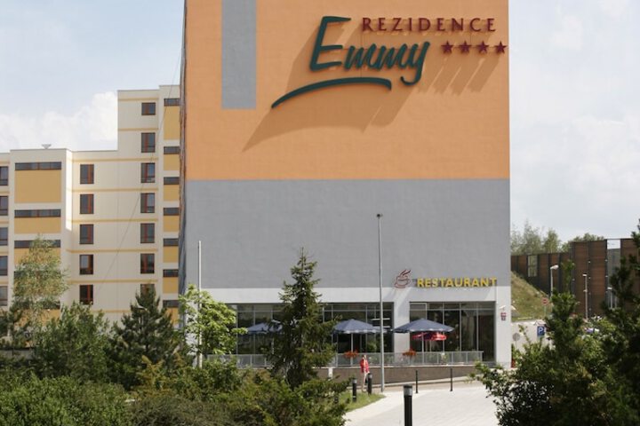 Exterior Photo