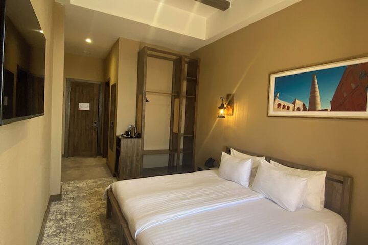 Room 21 of 85