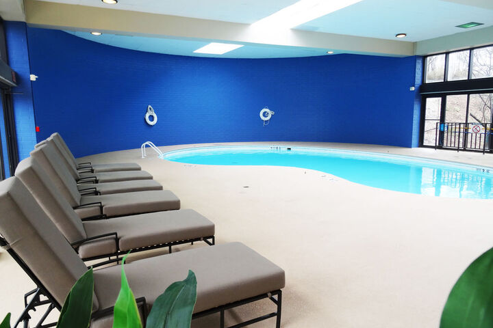 Pool 76 of 83