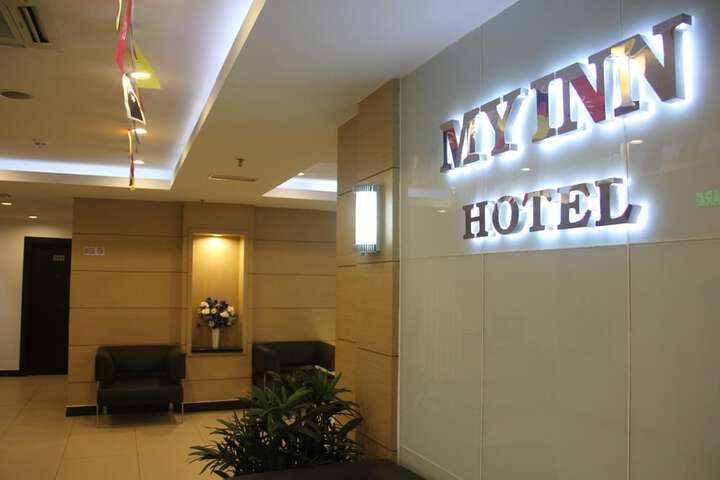 Hotel Interior 5 of 32