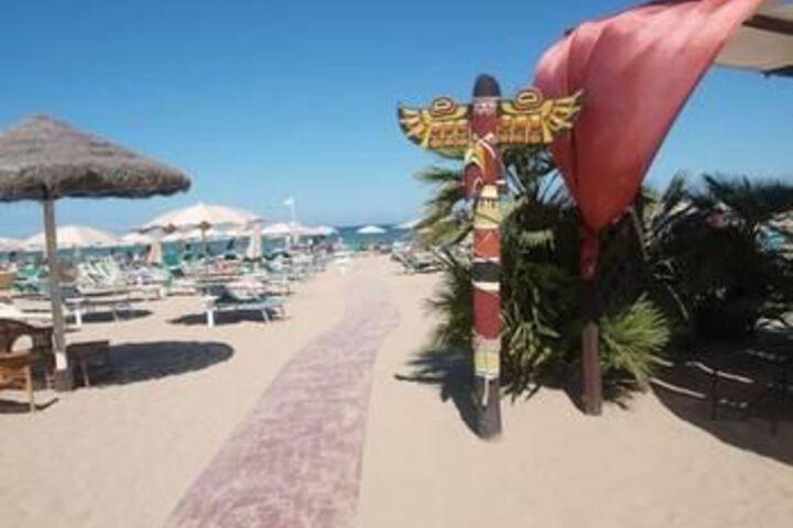 Beach 6 of 18