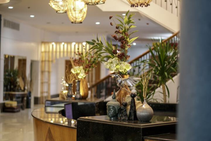Hotel Lobby
