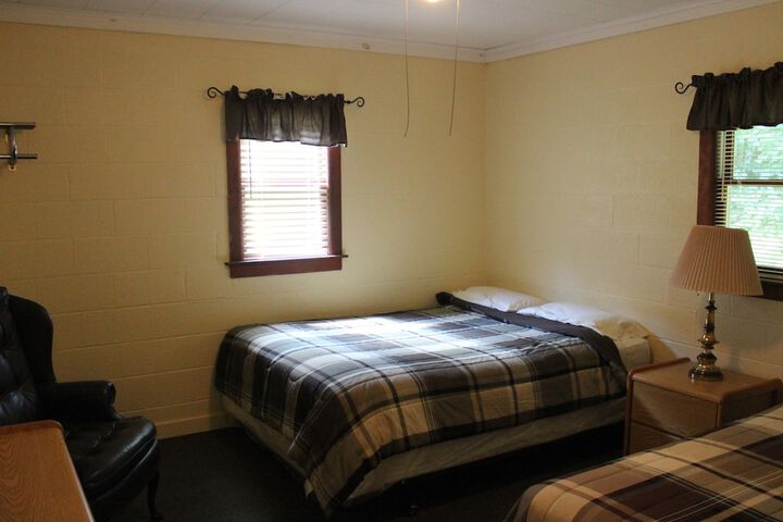 Room 2 of 58