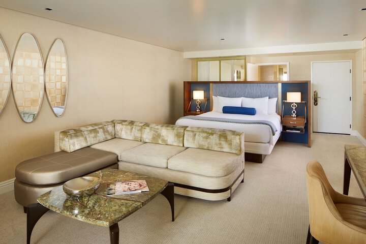 Room 8 of 59