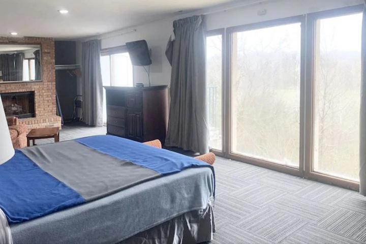 guest_rooms