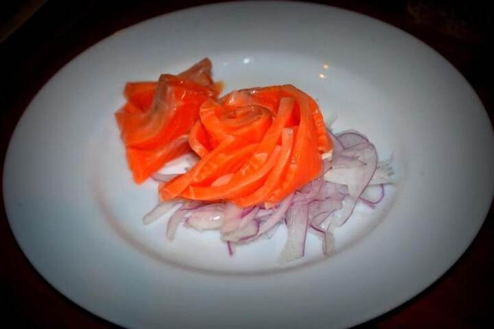Dining 37 of 63