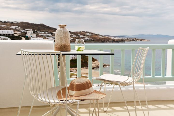 Terrace/Patio 146 of 148