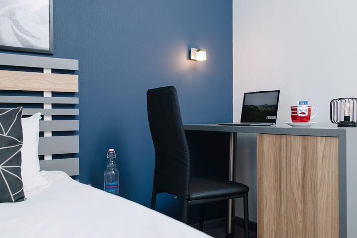 Room 20 of 30