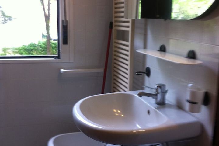 Clean Restrooms
