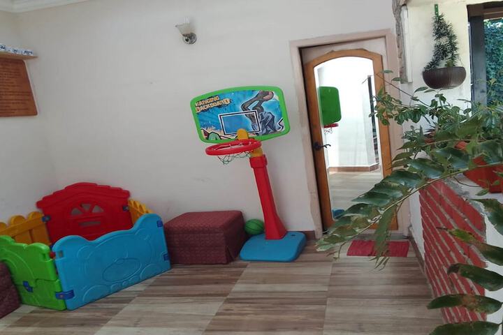 Childrens Activities 11 of 27
