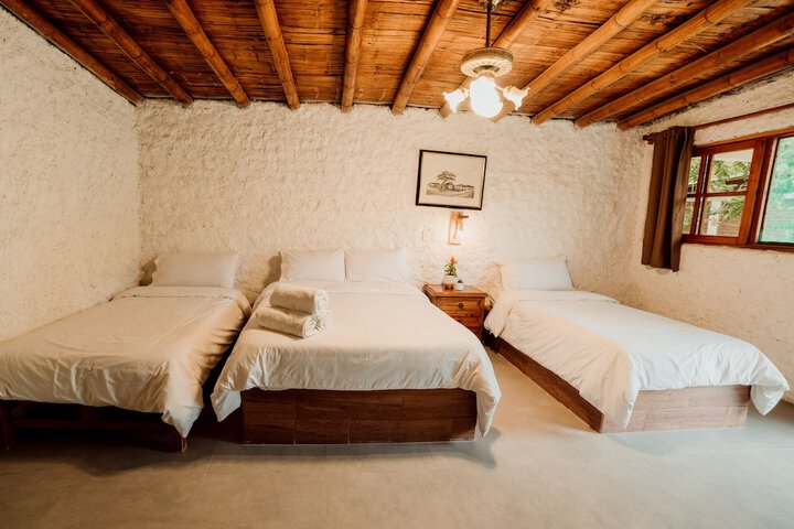 Room 14 of 60