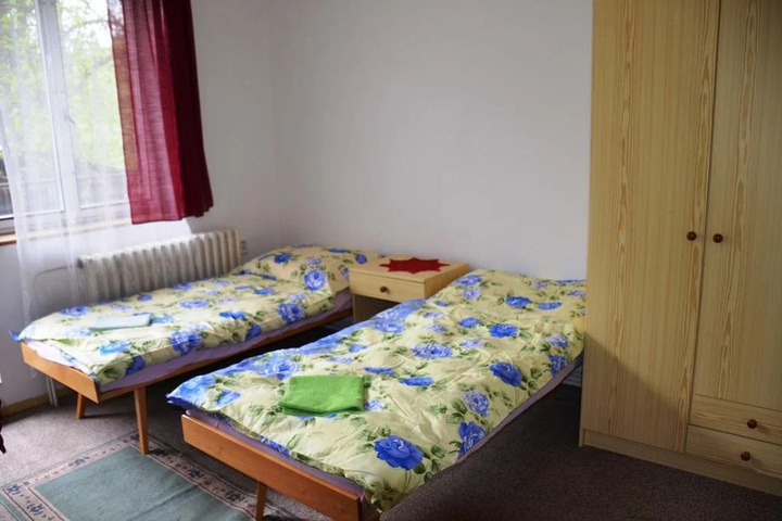 Room 3 of 13