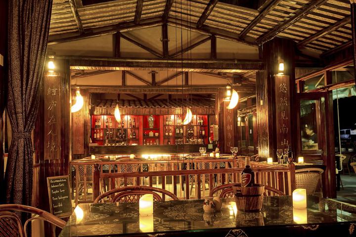 Dining 72 of 116