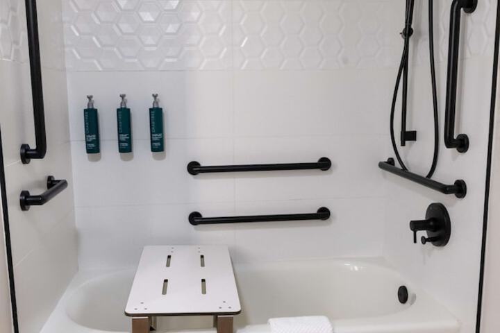 Bathroom shower
