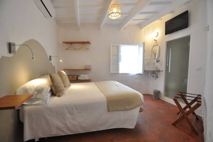 Room 4 of 59