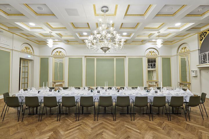Ballroom/Hall 48 of 53