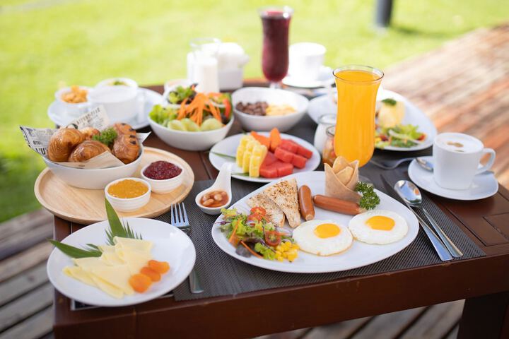 Breakfast/Coffee Service 37 of 61