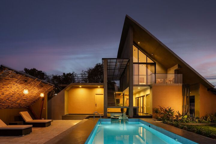 Pool 5 of 12