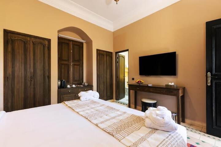 Room 14 of 35