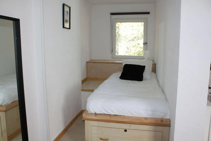 Room 3 of 17