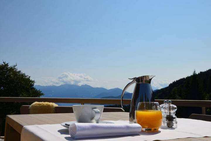 Breakfast/Coffee Service 41 of 52
