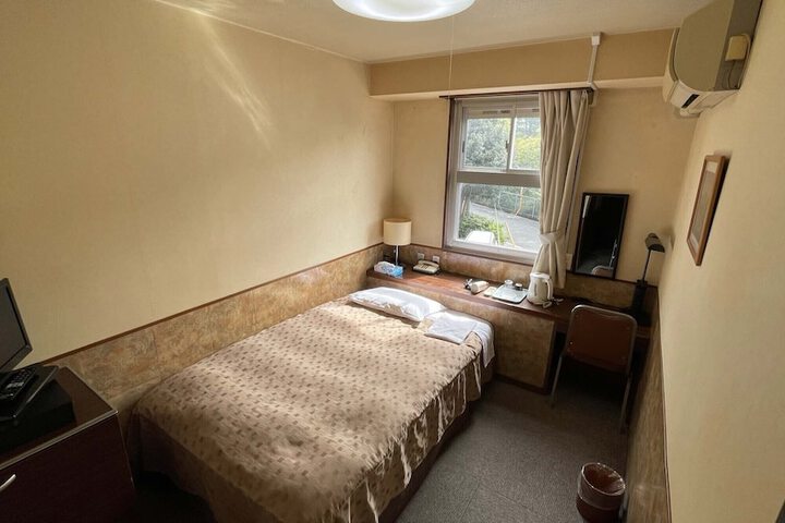 Room 30 of 71