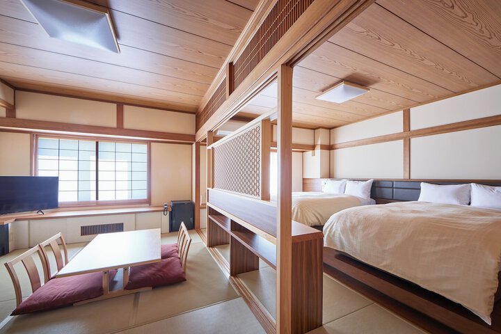 Room 8 of 49