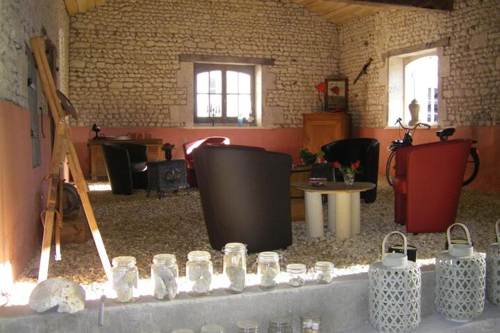Photo 7