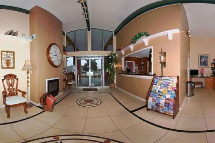 Hotel Interior 4 of 50