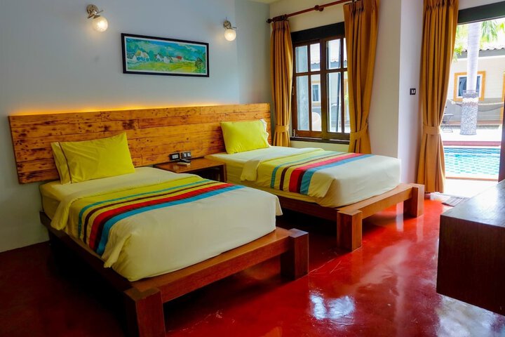 Room 5 of 30