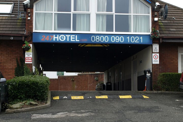 Hotel 210 of 236