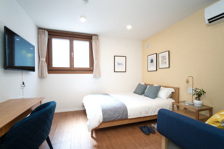 Room 20 of 34